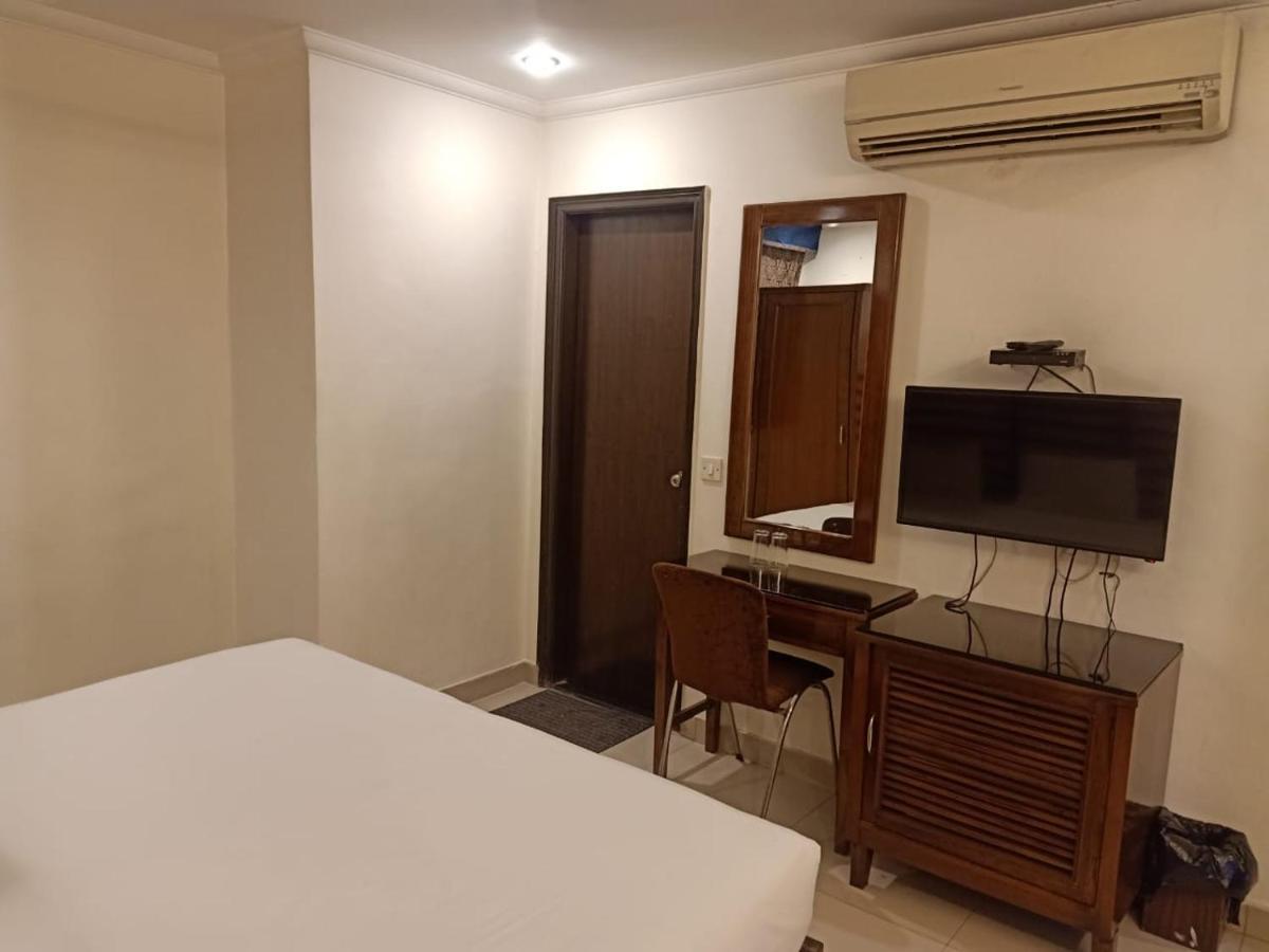 Hotel Clark Heights New Delhi Luaran gambar