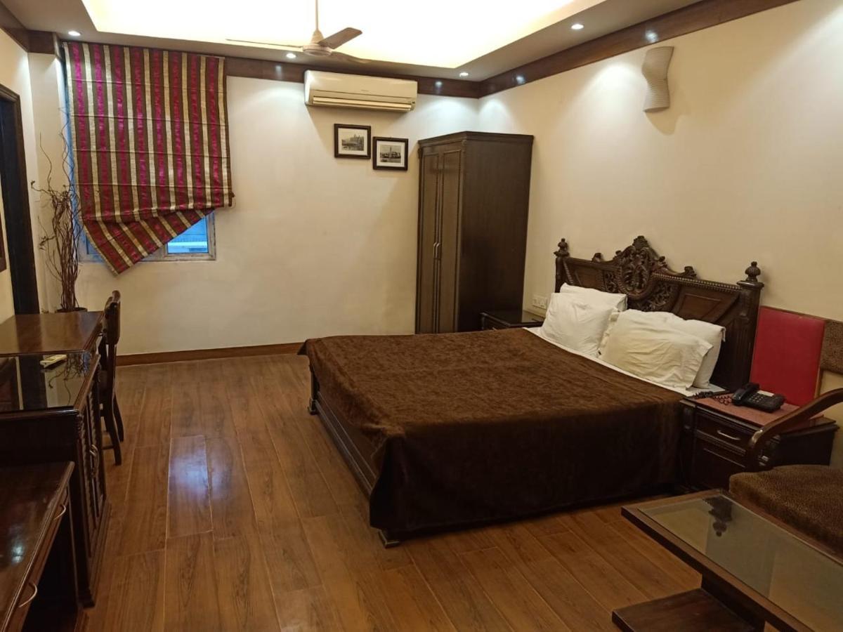 Hotel Clark Heights New Delhi Luaran gambar