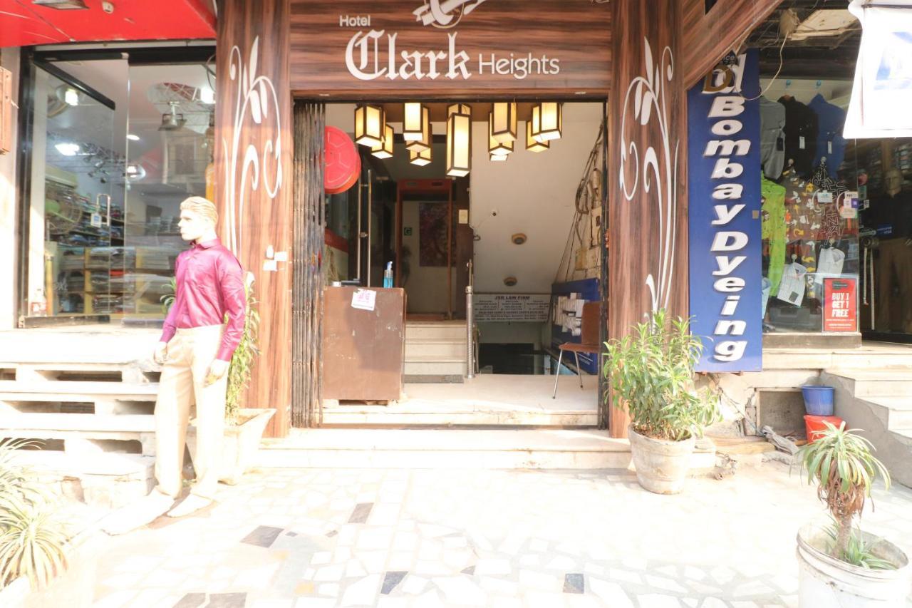 Hotel Clark Heights New Delhi Luaran gambar