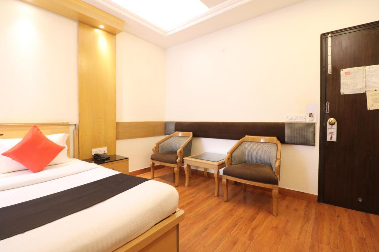 Hotel Clark Heights New Delhi Luaran gambar