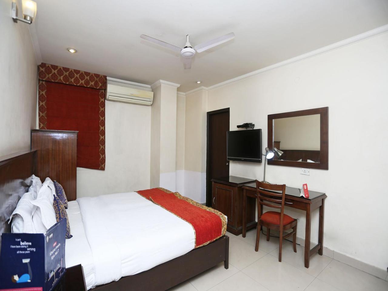 Hotel Clark Heights New Delhi Luaran gambar