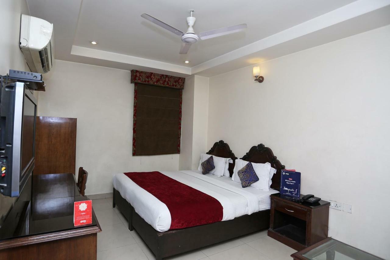 Hotel Clark Heights New Delhi Luaran gambar