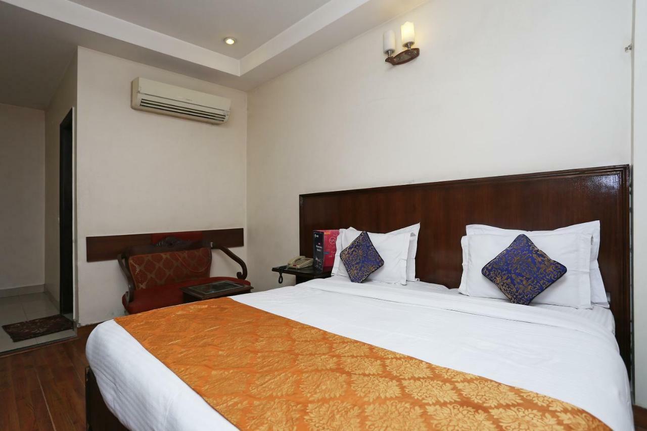 Hotel Clark Heights New Delhi Luaran gambar